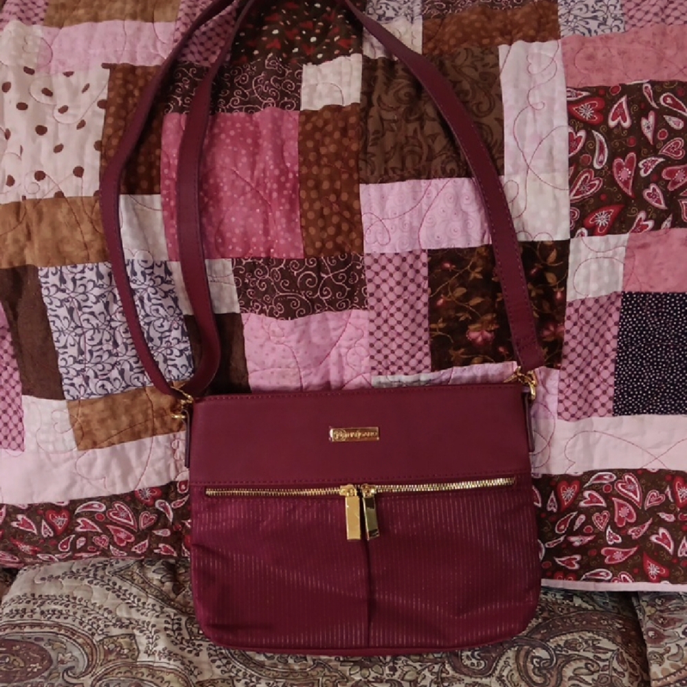 Joy Mangano.burgundy Bag